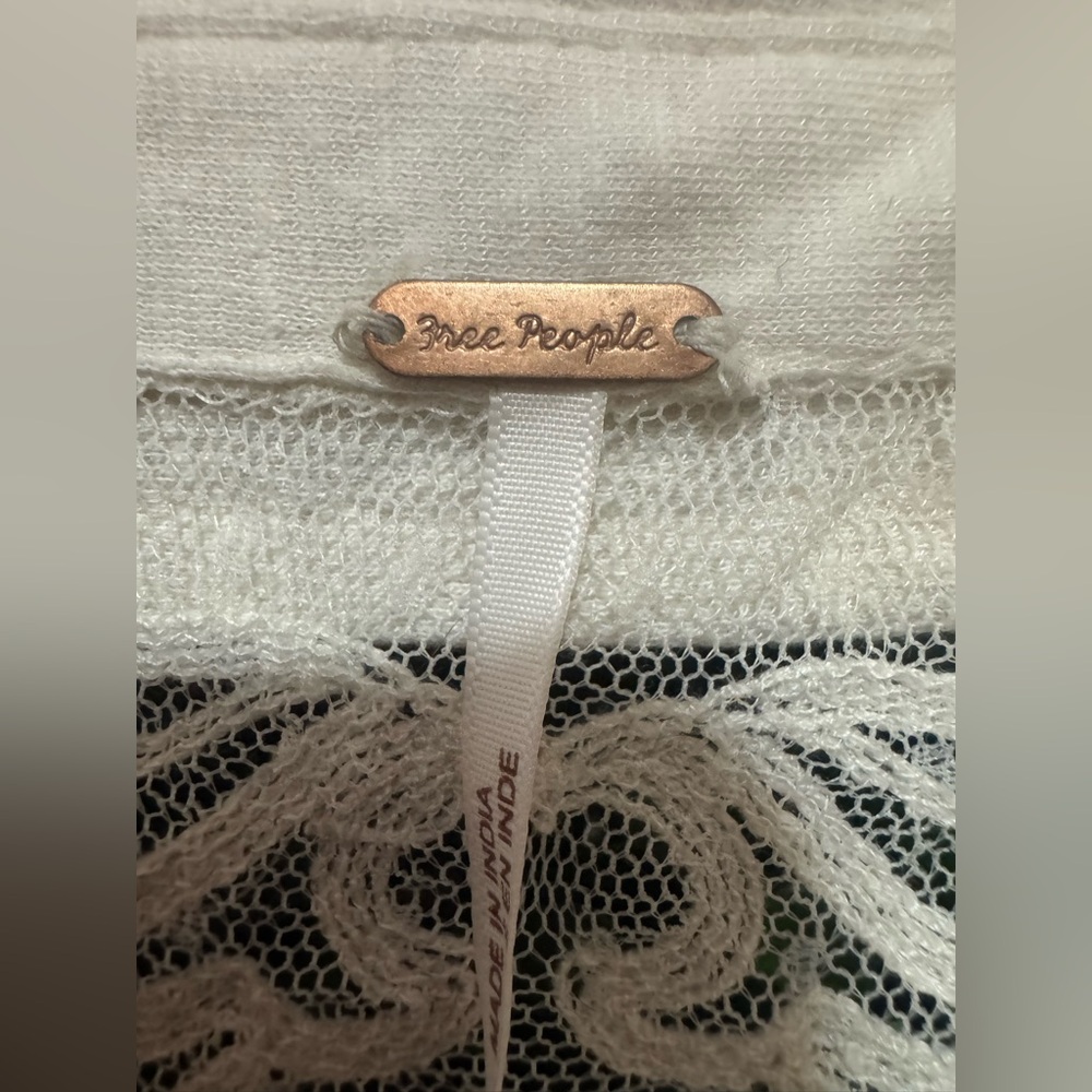 FREE PEOPLE Rosebud Cuff TOP/BLOUSE - Picture 7 of 15